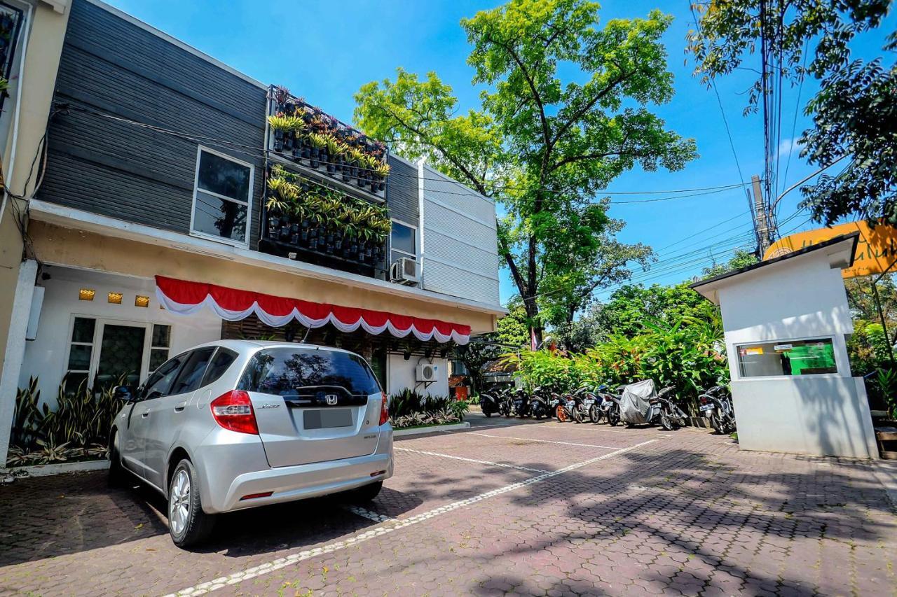 Sky Hotel Buah Batu 1 Bandung Extérieur photo